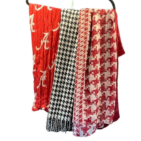 Alabama Houndstooth Scarves - Picture 1 of 6